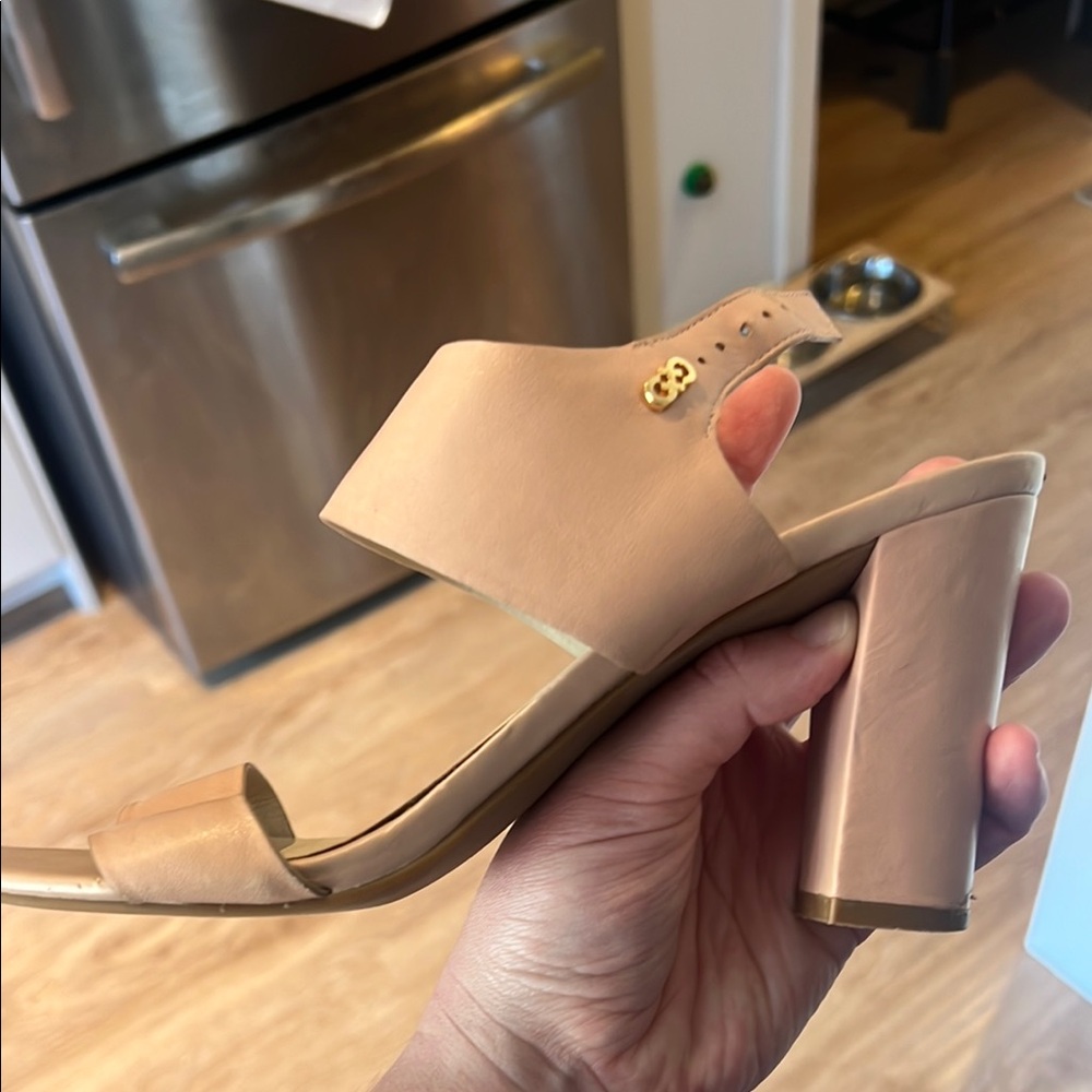 Elegant Tan Women's Heeled Sandals